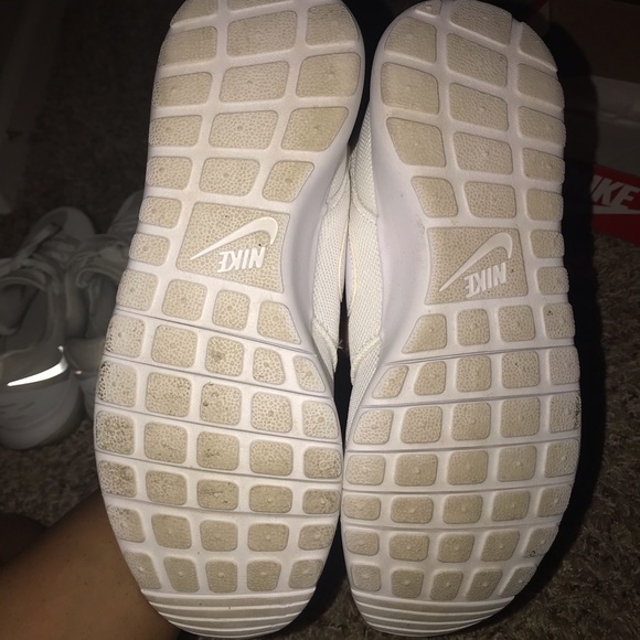 Nike Sneakers - Picture 4 of 4